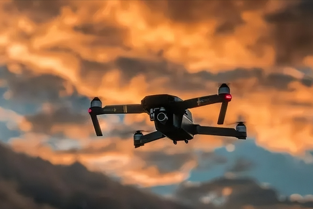 美国政府要大疆自证清白！大疆：取消电子围栏，以后白宫随便进？