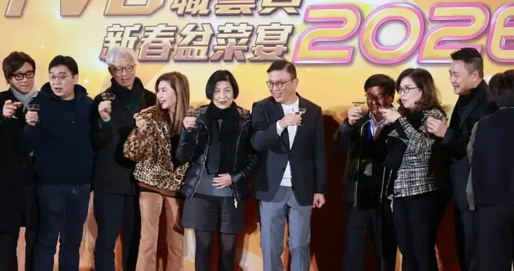 48岁TVB男星自爆新年继续没剧拍，无奈表示：不是你想拍就能拍