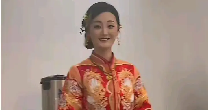 陈亚男再婚好美！新郎比朱小伟精明多了，公婆也比朱之文家境要好