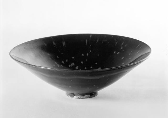 建盏|黑釉高古瓷在宋代有多受欢迎，审美在宋代不输青花瓷，44图详鉴