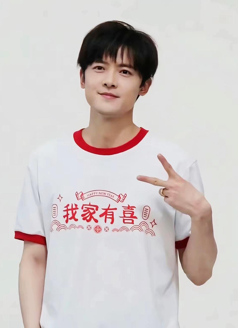 蒋欣沉默了 童谣也沉默了  大家没想到，由付辛博在《四喜》中的饰演的冯...