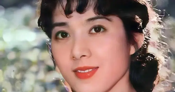73岁龚雪近况曝光！与丈夫恩爱38年零绯闻，如今定居上海风采依旧