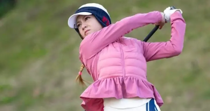 TVB前6亿千金复出乐坛，在火锅店驻唱不感尴尬，曾代表香港出赛