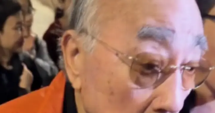 真实状况曝光！香港知名男星饱受病痛折磨多年，右眼已完全失明