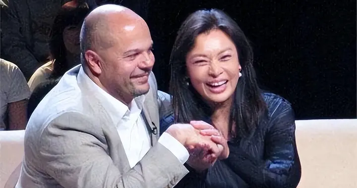 离开黄小茂后，她嫁给老外富豪，如今住瑞士豪宅，尽享天伦之乐