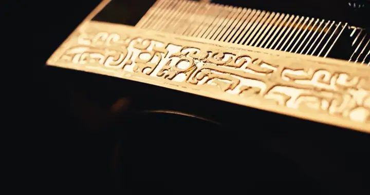 揭秘全球唯一黃金版RTX 5090D！6公斤黃金 神秘大佬買走