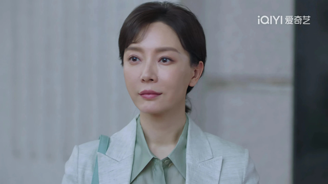 硅胶脸和天然脸区别？看《江河之上》陈数《江河日上》梅婷就知道