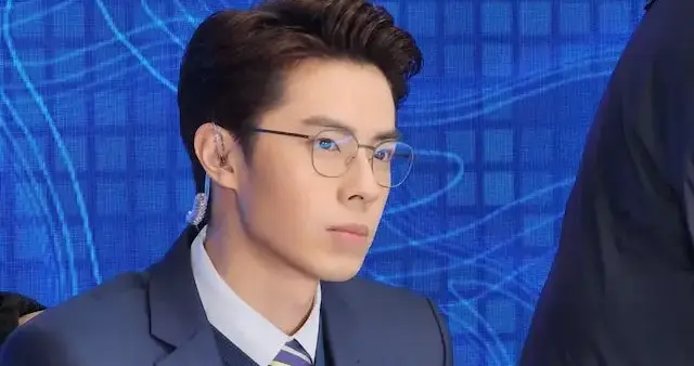 31岁TVB小生强势攻入内地短剧再做男主，女主是北电校花