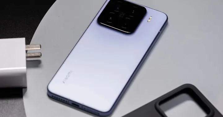 小米化身“价格屠夫”，超窄直屏+骁龙8至尊+5400mAh，价格更亲民