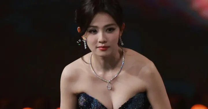 白鹿 长肉了 也更美了！