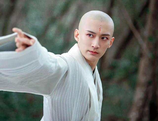 剑仙|《少年歌行》苏暮雨半步剑仙，凭什么位列四大魔头，和叶鼎之并列