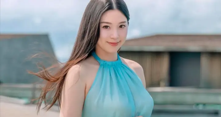 恭喜！香港豪门千金怀二胎，和莎莎太子爷甜蜜游，剖腹生子约一年