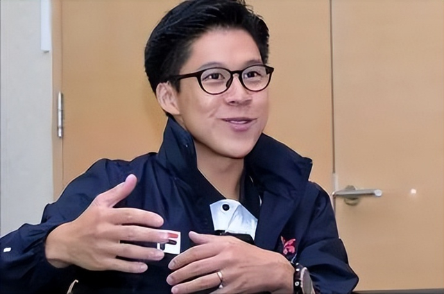 霍启刚2个女儿：比郭晶晶更有富贵相，住1.6亿豪宅！