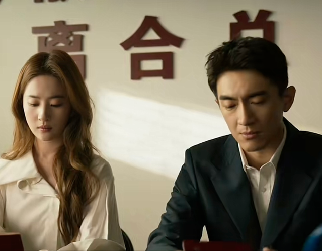 同样是和林更新演夫妻，把刘亦菲和赵丽颖放一起看，差距一目了然