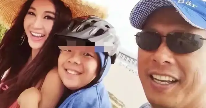 温碧霞健身照曝光，小蛮腰也太吸睛了！59岁了状态还这么状态迷人