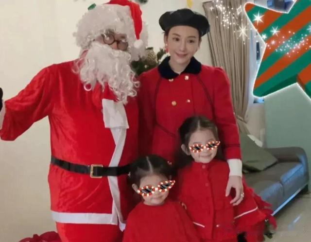 方媛|天王嫂方媛分享全家福，郭富城扮演圣诞老人，与妻子秀恩爱