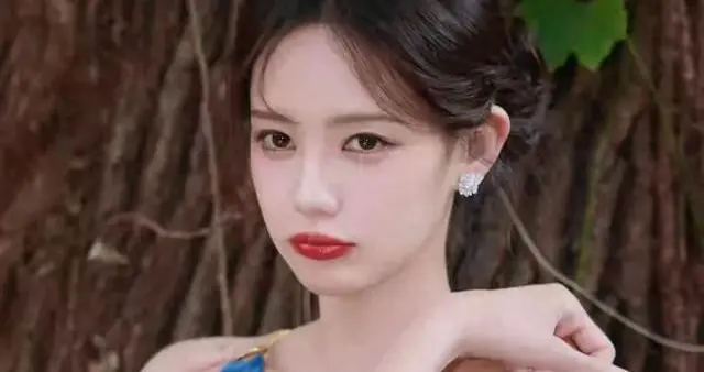 李一桐，下午阳光正好