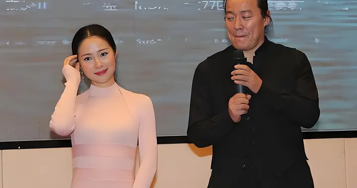 42岁江一燕官宣离婚，曾嫌弃前夫，男方大她12岁，未婚先孕才结婚