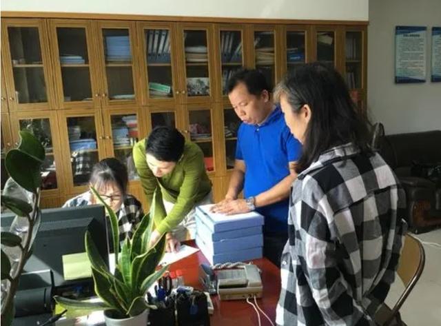 在体制内工作，需要冷漠点