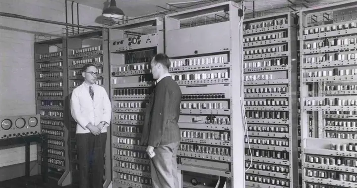 内存简史：从水银延迟线到DDR5内存