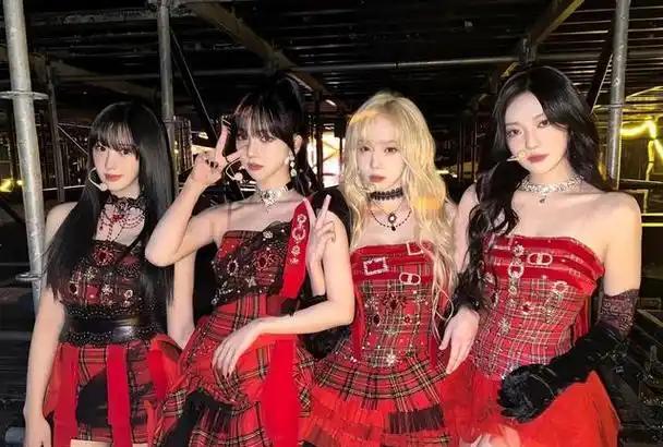 万万没想到，杨紫一组生日照惊动官媒，暴露的行业问题早该整顿了