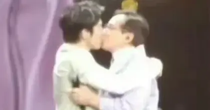 王力宏和成龙再次接吻