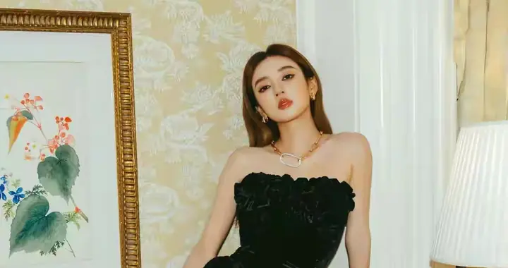 何瑞贤性感穿搭合集