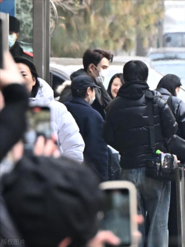 朱一龙|王凯现身2024龙年央视春晚第四次彩排