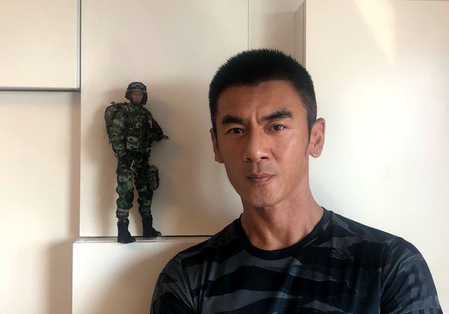 “兵王”任天野：8岁被遗弃，走红后单挑打趴吴京，曾是刘欢保镖