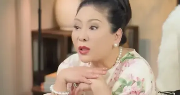 向太曝郭碧婷父亲病危：她拒用向家钱尽孝，这份清醒太圈粉！