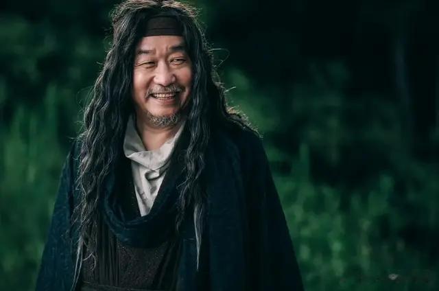 《庆余年2》：直到费介被杀，范闲才发现，林大宝是神庙使者！