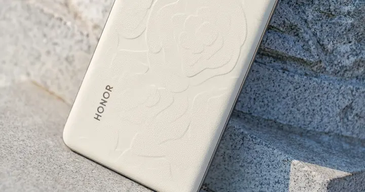 “值得撿漏”的榮耀手機！10倍抗摔+百倍變焦，512GB跌至2688元