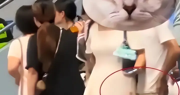 张信哲演唱会事件发酵，知情人曝光现场视频，令人恶心的一幕上演