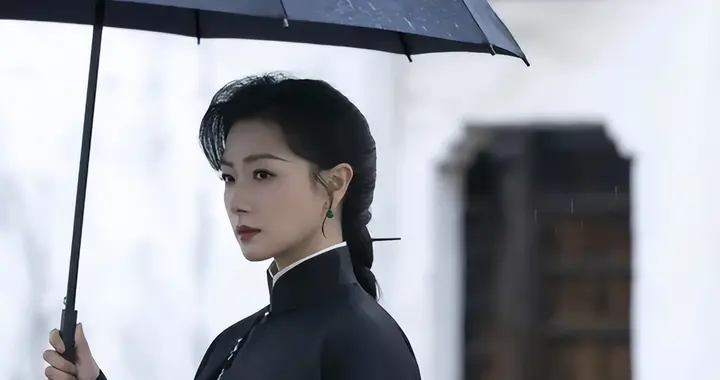 她因太漂亮被导演看中，拒绝后遭“雪藏”，合作胡歌后才翻红
