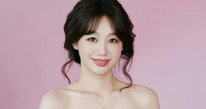 徐梦洁这红宝石项链和锁骨杀，美得让人窒息！