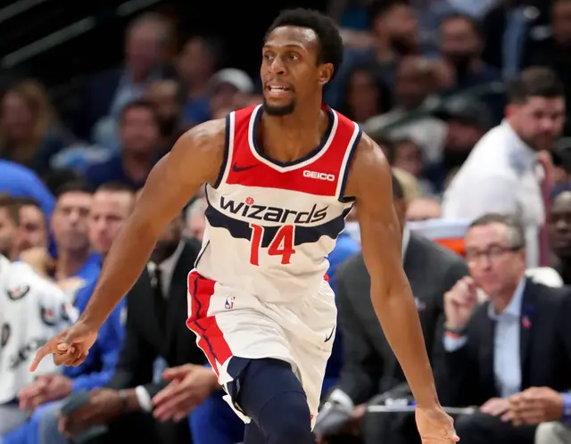 NBA现役球员更换球队最多的10大球员，有人14年换了16次13支球队