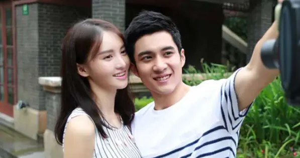 表面是清纯小白花，背地里却情史丰富，这些女星谁最令人意外