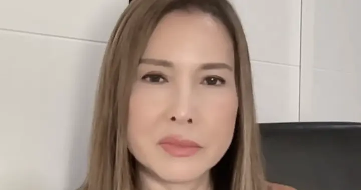 57岁港星移民加拿大称赚钱难，想回香港担心不适应，儿子不会中文