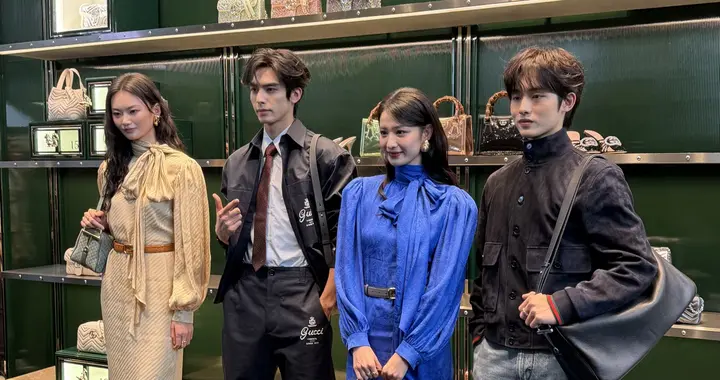 王楚然不上镜本人脸巨小五官超绝好看极了就是气质太成熟不像26岁