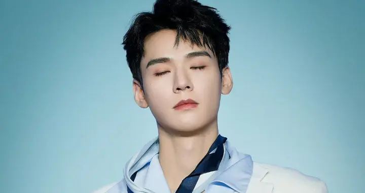 9.14娱乐瓜：谭松韵 龚俊 侯明昊 周也 彭小苒 孟子义 唐嫣 张艺凡