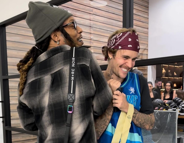 32岁歌手克里斯·金遭抢劫不幸去世 贾斯汀·比伯等明星发文哀悼