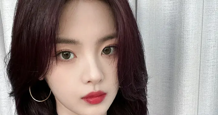 杨超越｜真的是老天爷赏饭吃又白又美的超越妹妹