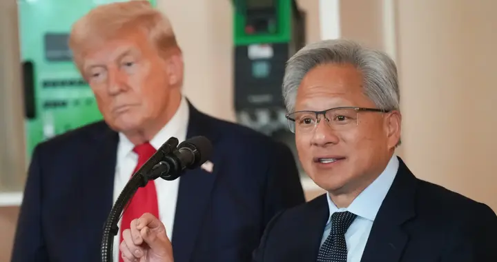 突發(fā)！英偉達(dá)H200對(duì)華解禁，老黃贏麻了