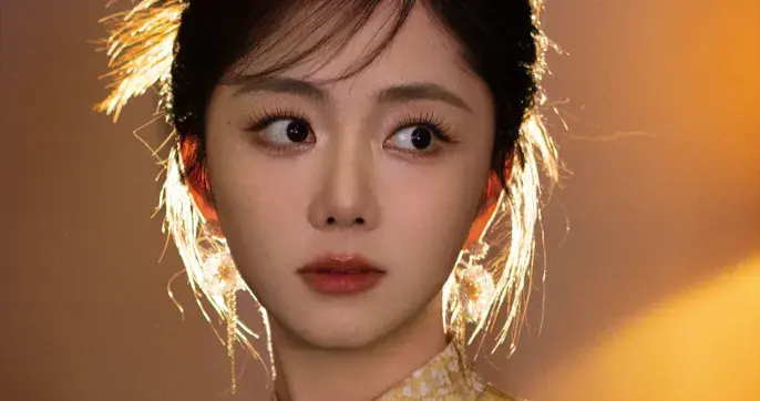 谭松韵复古旗袍裙俏皮可爱