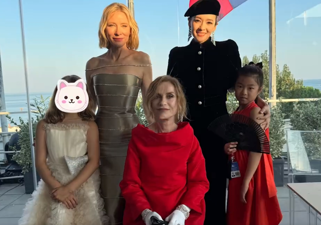 章子怡分享威尼斯vlog，8岁女儿可爱出镜，醒醒落落大方自信漂亮