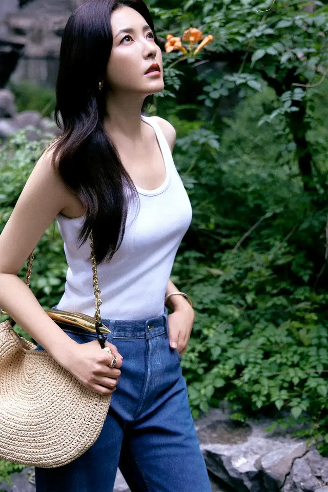 曾黎，美的代表