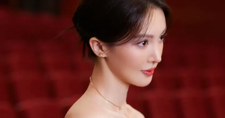 金晨还挺性感