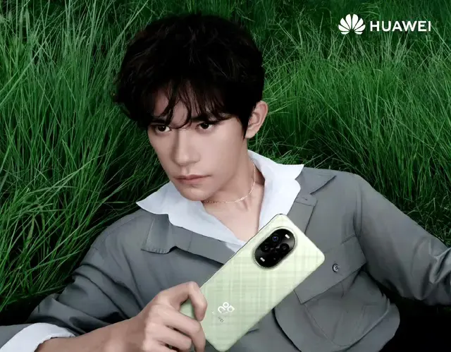 HUAWEI nova全球代言人 易烊千玺