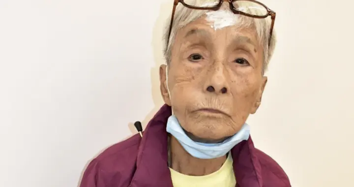 87岁TVB绿叶自曝患癌半年，搬进老人院放弃治疗，丈夫儿子已离世