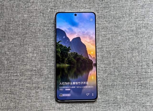 換手機不用太頻繁，8月幾乎“零差評”的安卓手機，可以用七年